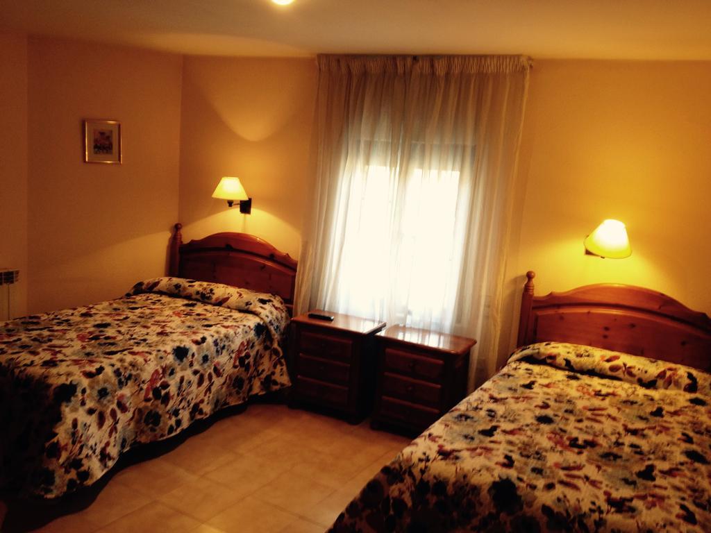Hostal Nicolas Medinaceli Δωμάτιο φωτογραφία