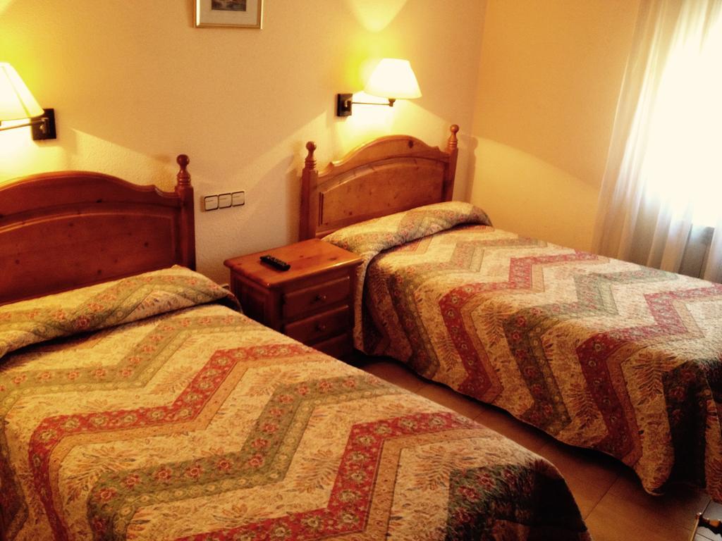 Hostal Nicolas Medinaceli Δωμάτιο φωτογραφία