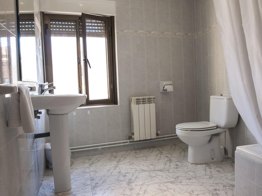 Hostal Nicolas Medinaceli Δωμάτιο φωτογραφία